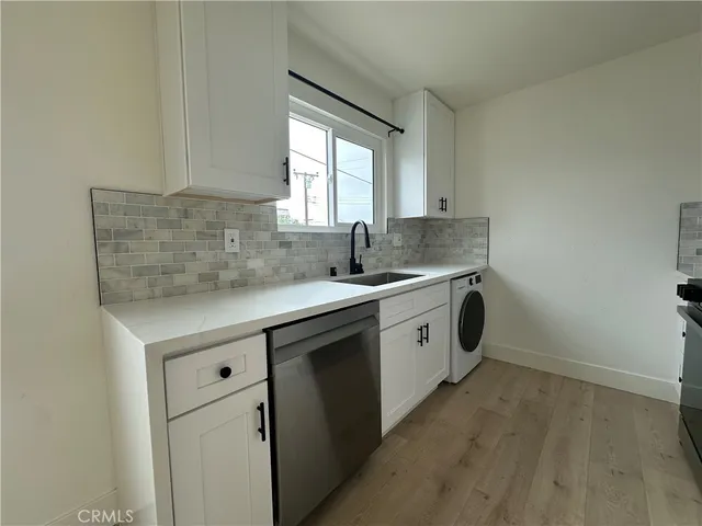 $1,995,000 | 17412 Dairyview Circle, Huntington Beach, CA 92647