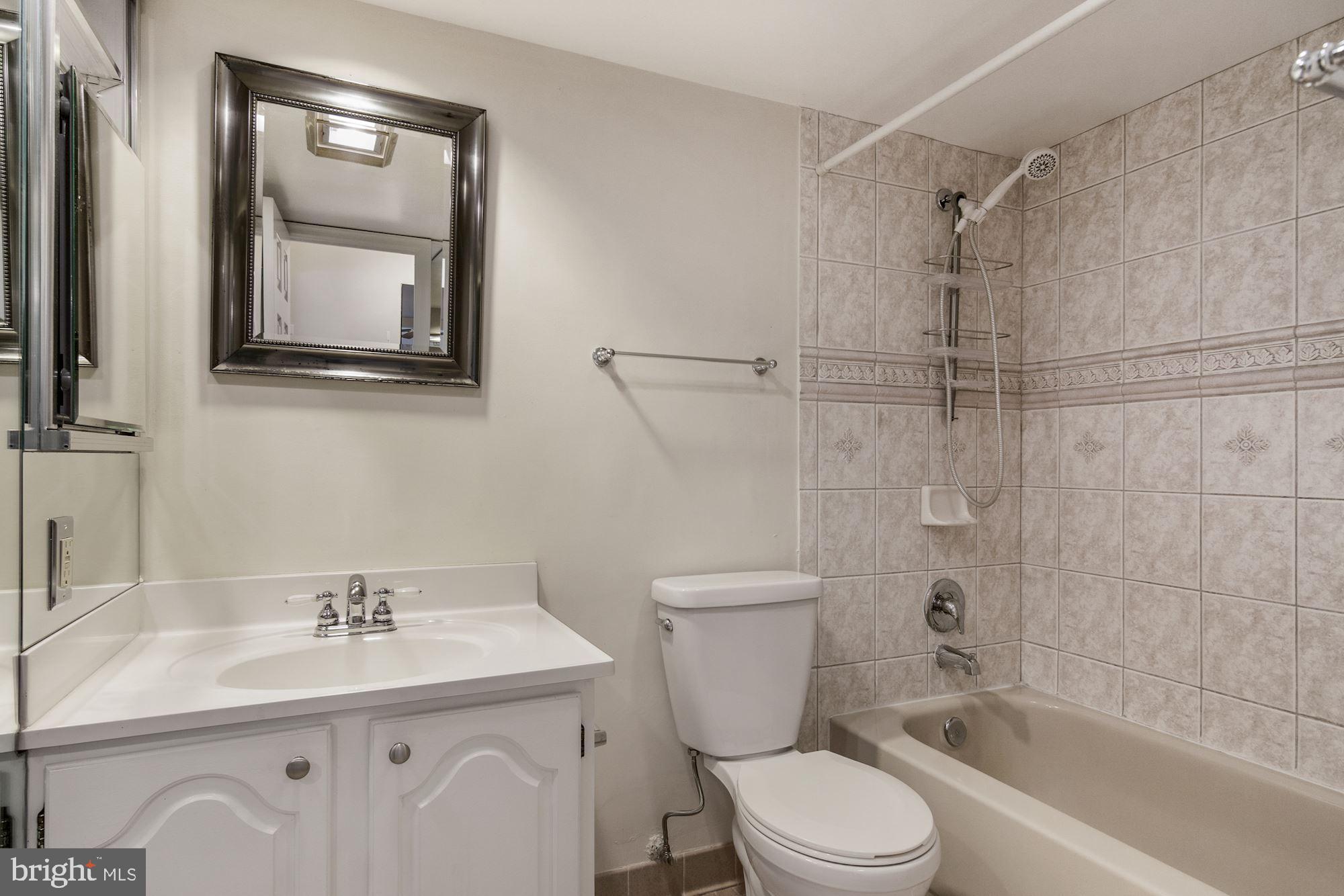 1301 North Courthouse Road, Unit 1505 Arlington, VA 22201 - Photo 11 of 22