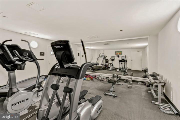 1301 North Courthouse Road, Unit 1505 Arlington, VA 22201 - Photo 16 of 22
