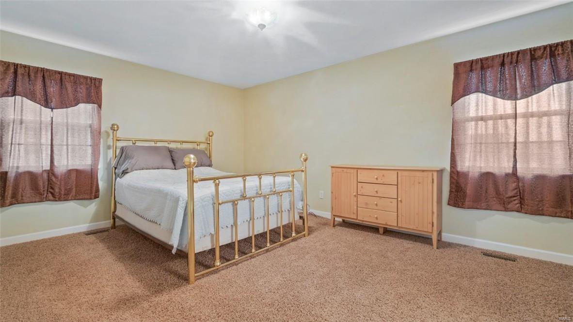 205 Mueller Lane Waterloo, IL 62298 - Photo 17 of 36 Gallery Image 17