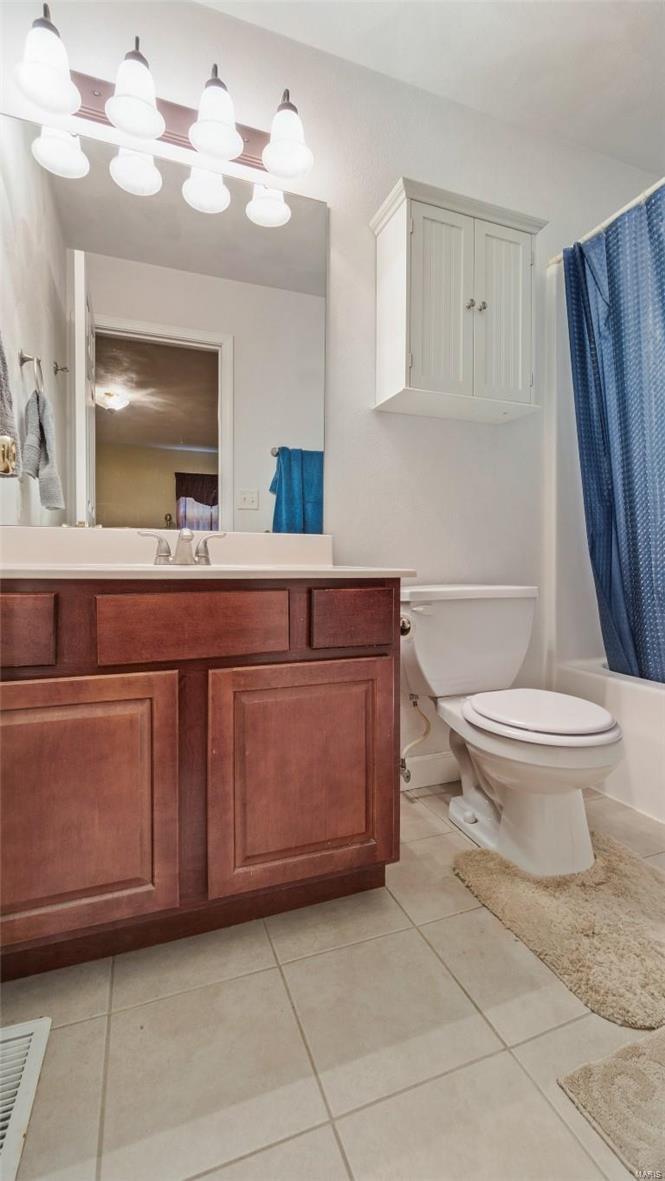 205 Mueller Lane Waterloo, IL 62298 - Photo 19 of 36 Gallery Image 19