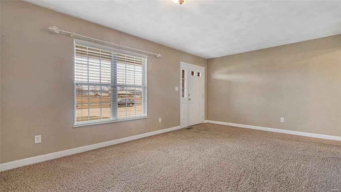 205 Mueller Lane Waterloo, IL 62298 - Photo 7 of 36 Gallery Image 7