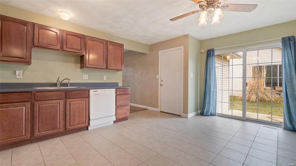 205 Mueller Lane Waterloo, IL 62298 - Photo 10 of 36 Gallery Image 10