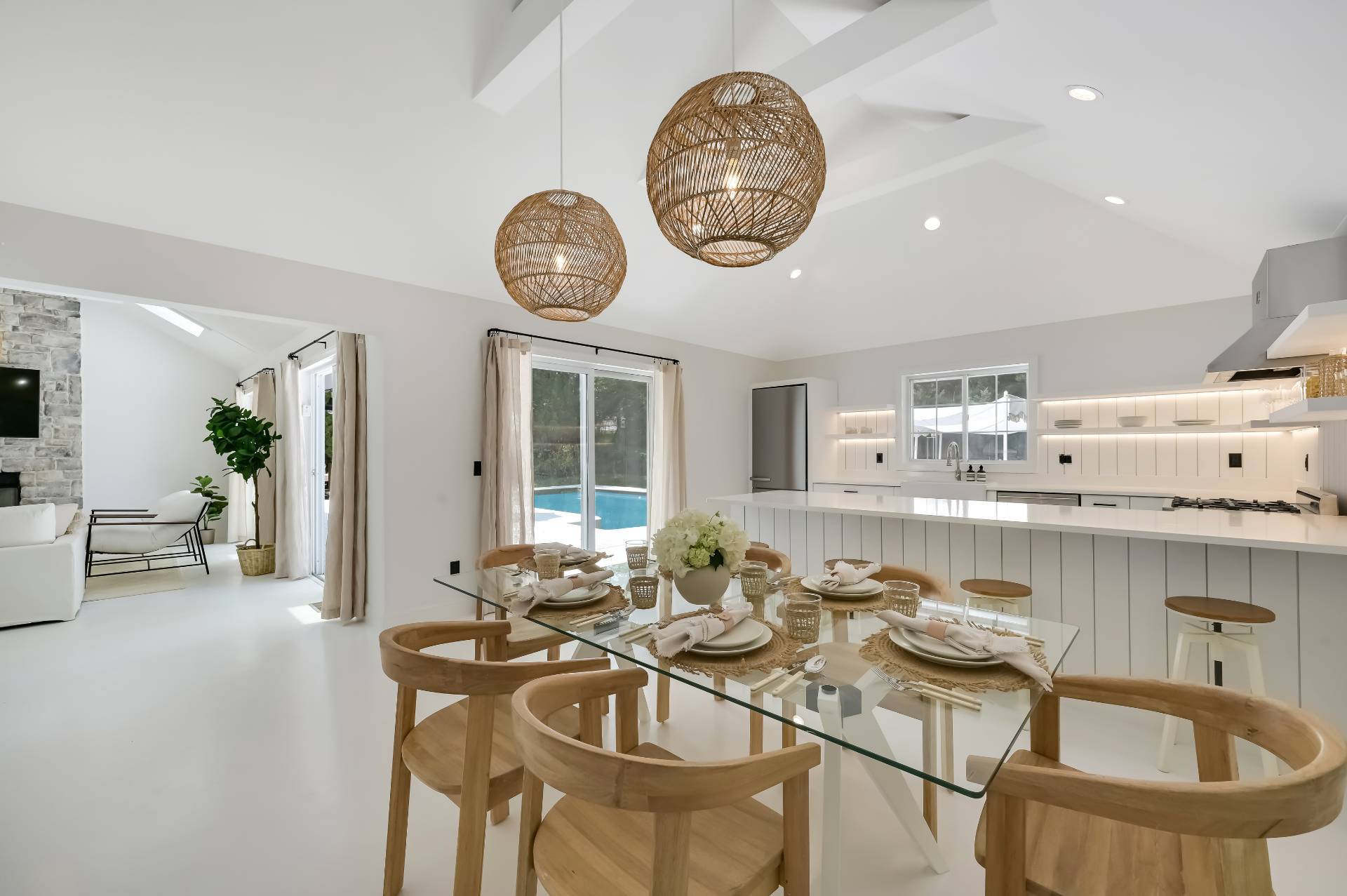 80 Beckys Path Bridgehampton, NY 11932 - Photo 4 of 13