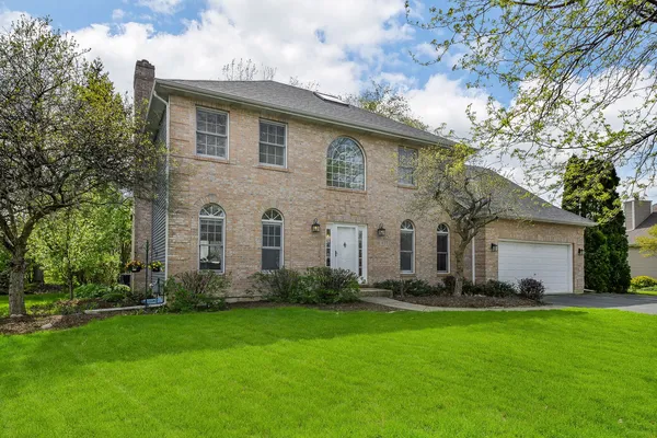 $559,000 | 635 Samantha Circle, Geneva, IL 60134