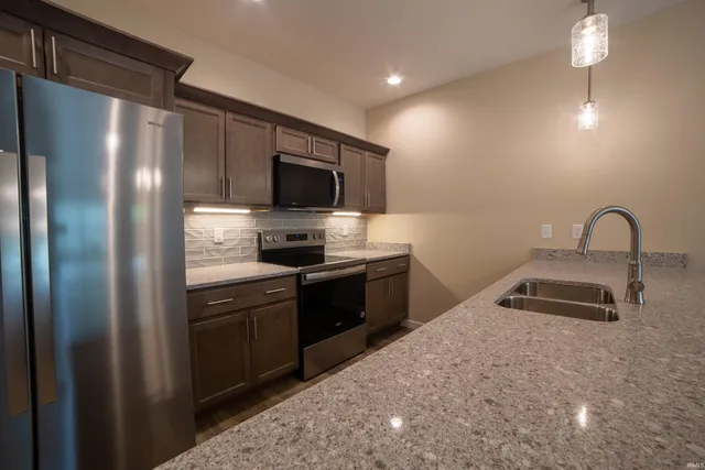 $259,000 | 2427 Focus Trace, Evansville, IN 47715