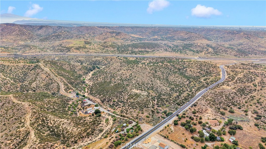 4550 Summit Valley Road Hesperia, CA 92345 - Photo 9 of 19 a view of sky view