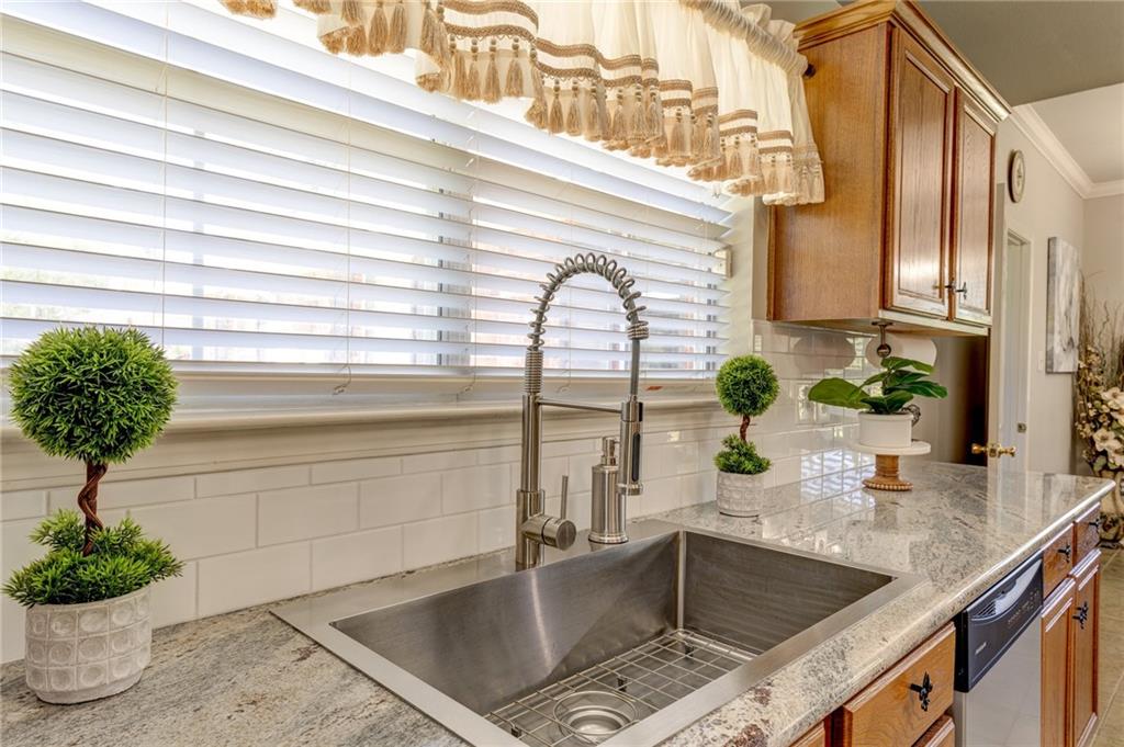 28503 Little Dixie Ranch Road Lacombe, LA 70445 - Photo 8 of 26 Gallery Image 8