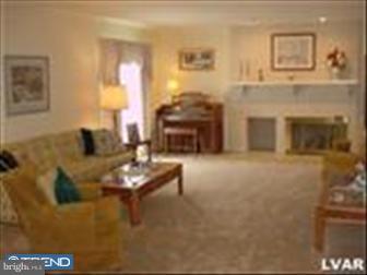 4095 Huckleberry Road Allentown, PA 18104 - Photo 2 of 6 Gallery Image 2