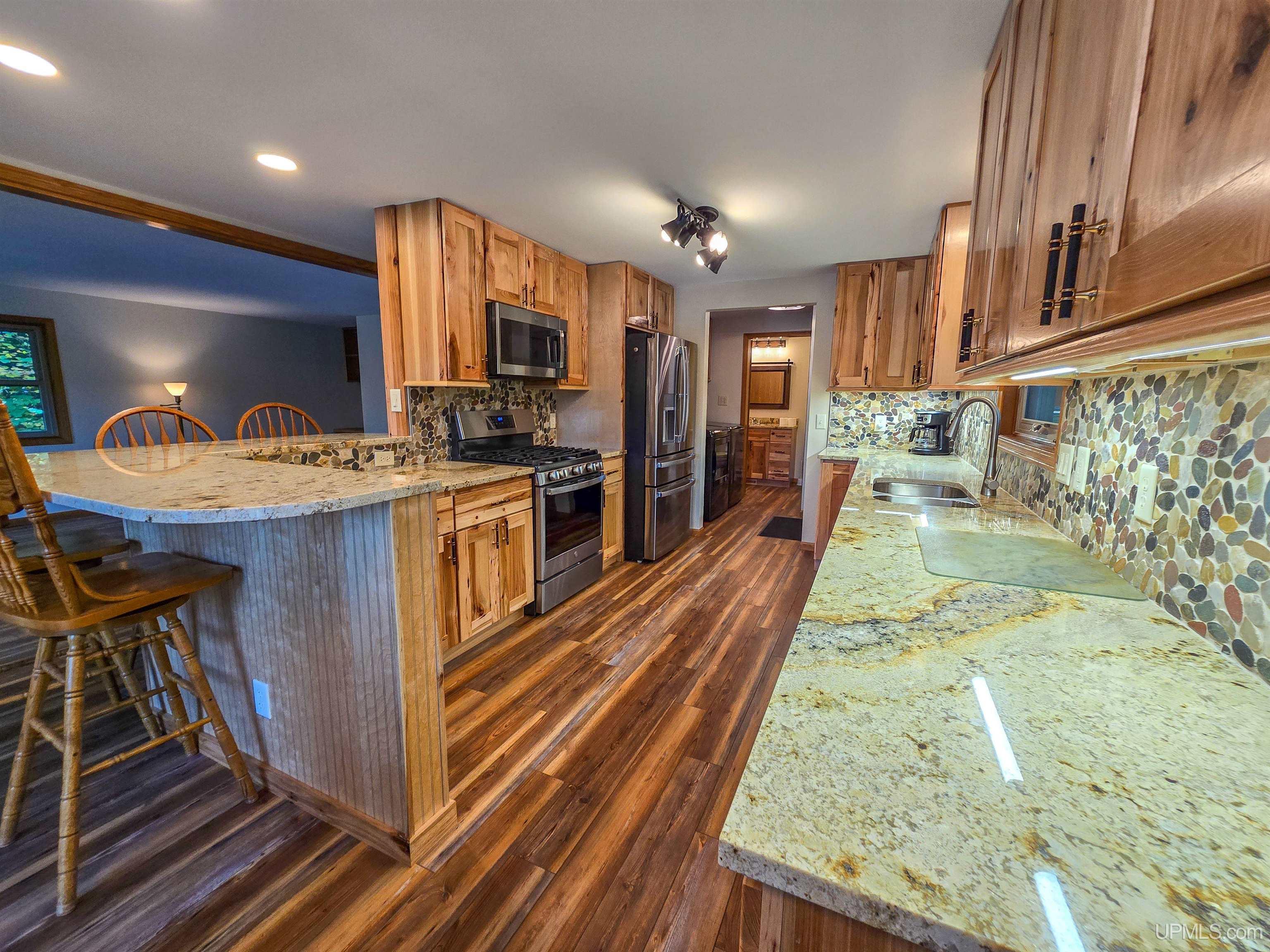 3954 Hayward Road Munising, MI 49862 - Photo 10 of 73