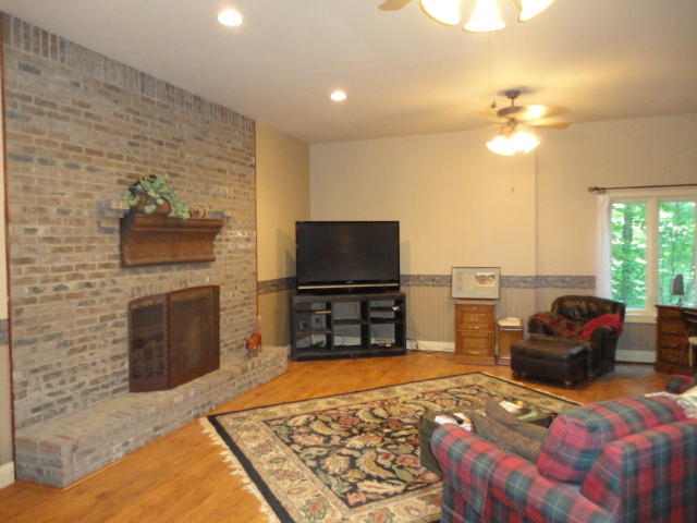 974 Fox Ridge Lane Caryville, TN 37714 - Photo 23 of 39 -