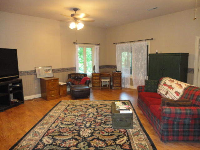 974 Fox Ridge Lane Caryville, TN 37714 - Photo 24 of 39 -