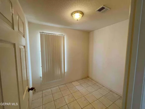 $230,000 | 1100 Fresno Street, Anthony, TX 79821