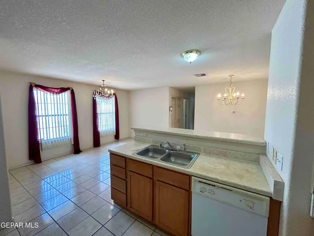 $230,000 | 1100 Fresno Street, Anthony, TX 79821