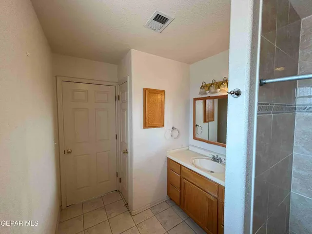 $230,000 | 1100 Fresno Street, Anthony, TX 79821