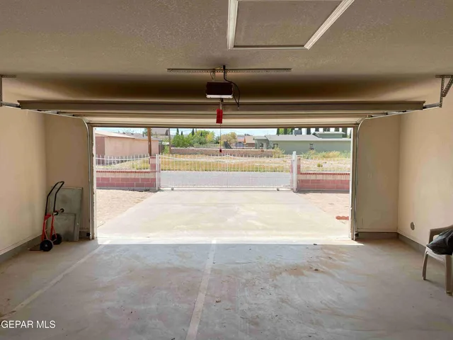 $230,000 | 1100 Fresno Street, Anthony, TX 79821