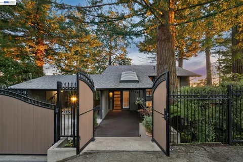 $1,295,000 | 6540 Saroni Drive, Oakland, CA 94611
