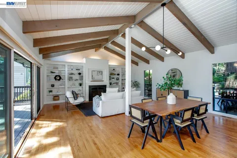 $1,295,000 | 6540 Saroni Drive, Oakland, CA 94611