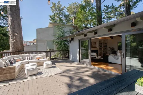 $1,295,000 | 6540 Saroni Drive, Oakland, CA 94611