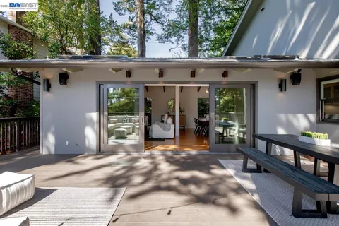 $1,295,000 | 6540 Saroni Drive, Oakland, CA 94611