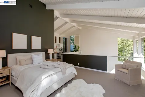 $1,295,000 | 6540 Saroni Drive, Oakland, CA 94611