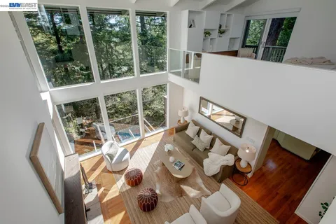 $1,295,000 | 6540 Saroni Drive, Oakland, CA 94611