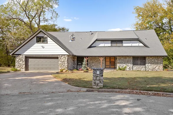 $3,250 | 8610 Meadowood Circle, Broken Arrow, OK 74011