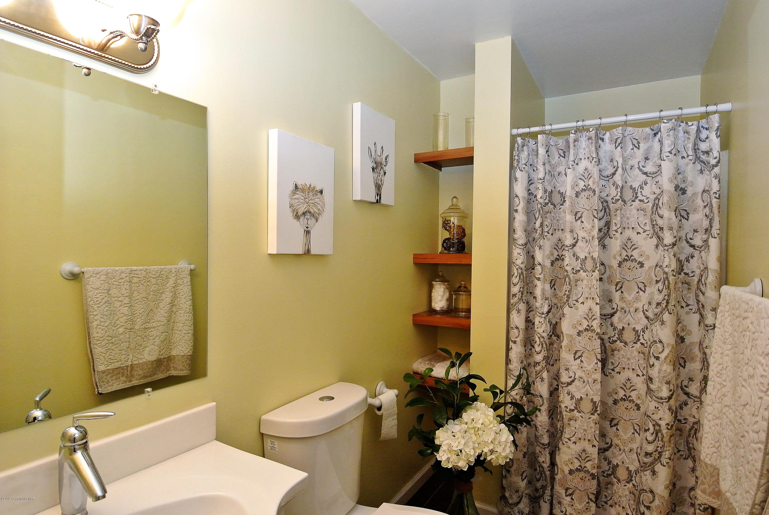 337 Laurel Lake Road Bartonsville, PA 18321 - Photo 27 of 34 MASTER BATHROOM