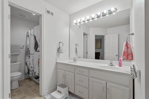 $585,000 | 14913 South Turnberry Street, Olathe, KS 66061