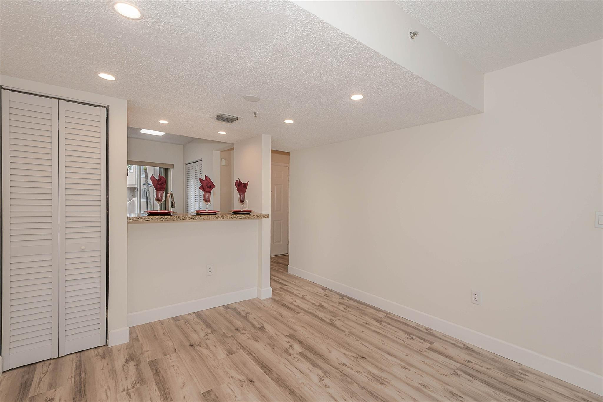 126 Riviera Circle, Unit 126 Weston, FL 33326 - Photo 7 of 27 Photo 7