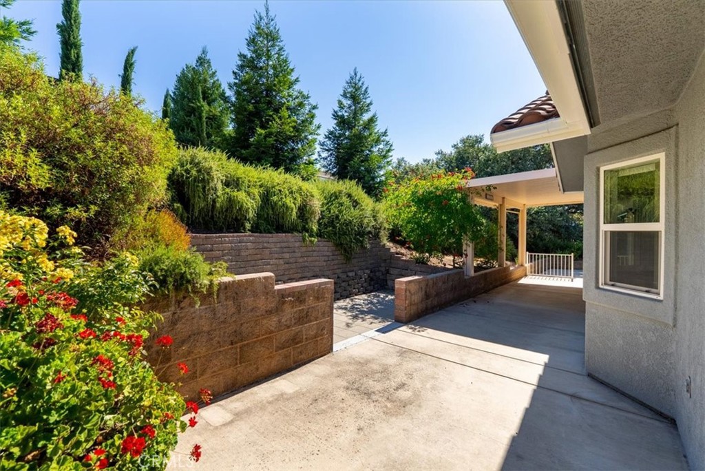 676 Red Cloud Road Paso Robles, CA 93446 - Photo 43 of 49