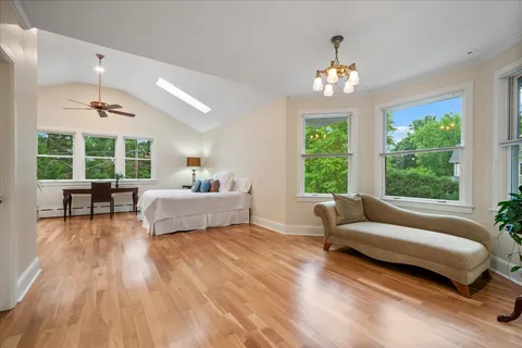 $1,550,000 | 1804 Elmwood Avenue, Wilmette, IL 60091
