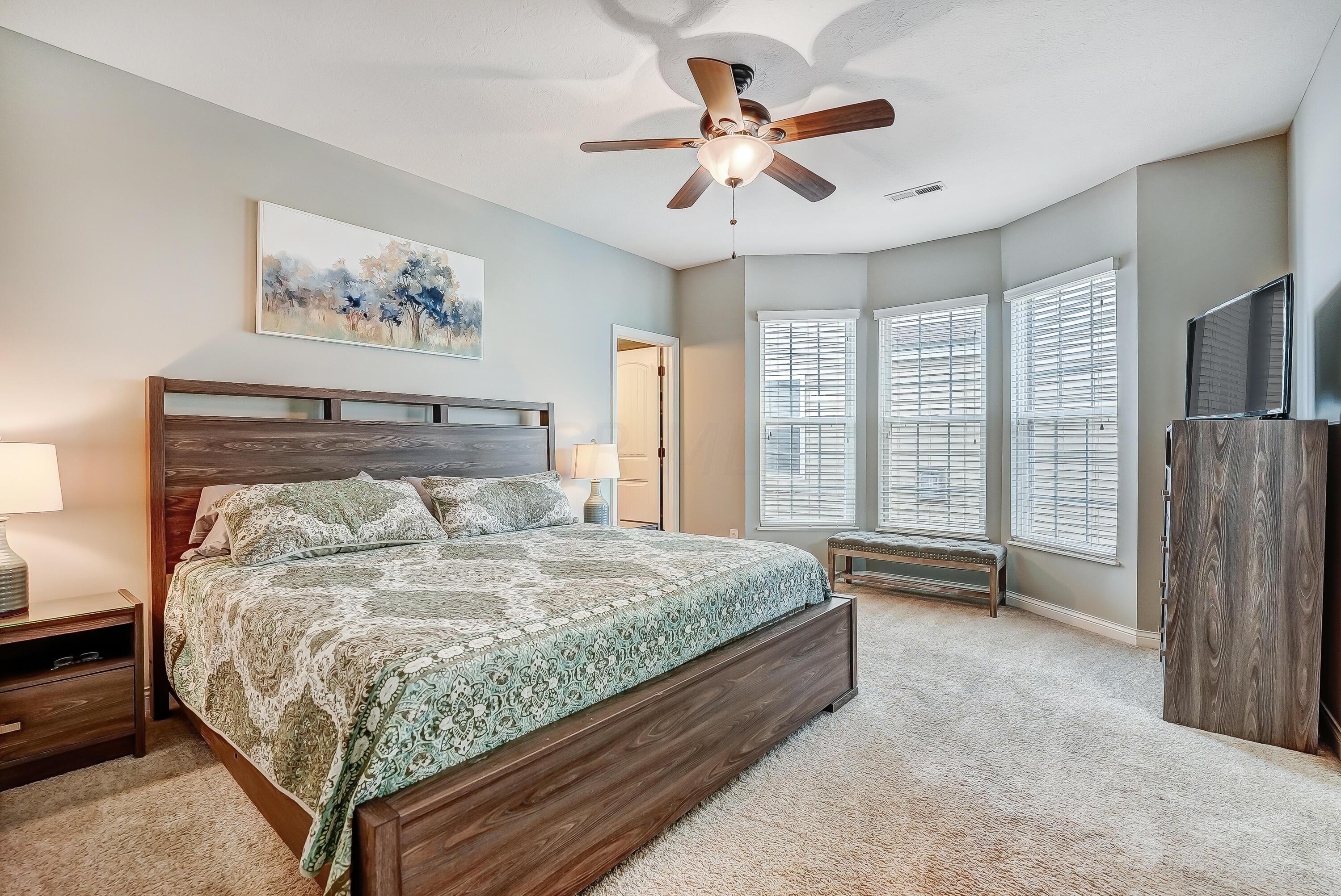 5953 Meehan Road Dublin, OH 43016 - Photo 25 of 63 Primary Bedroom