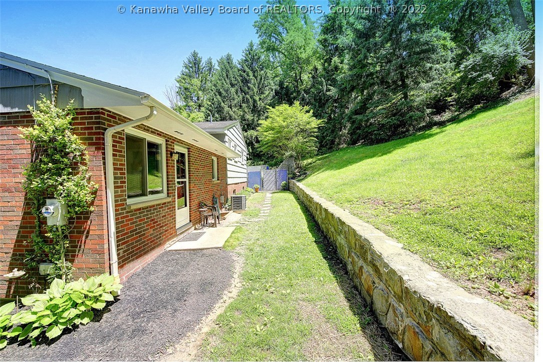 844 Sherwood Road Charleston, WV 25314 - Photo 37 of 38 Gallery Image 37