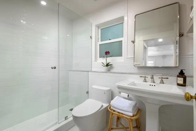 $4,495 | 1703 Chapala Street, Unit A, Santa Barbara, CA 93101