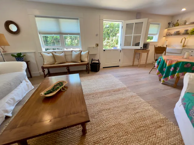 $4,495 | 1703 Chapala Street, Unit A, Santa Barbara, CA 93101