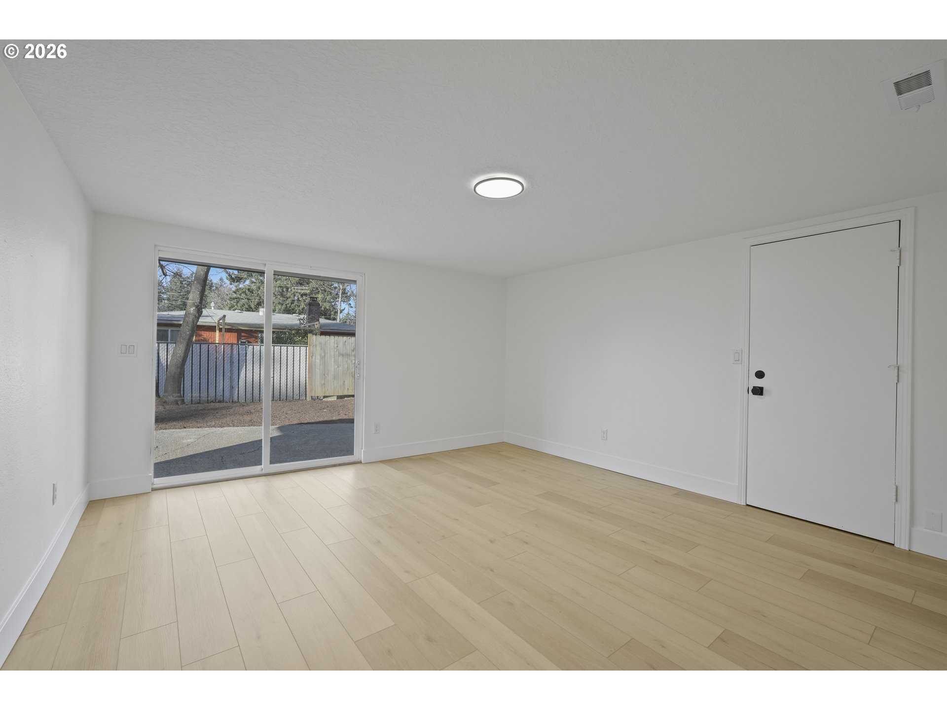 249 Northeast 191st Avenue Portland, OR 97230 - Photo 6 of 23