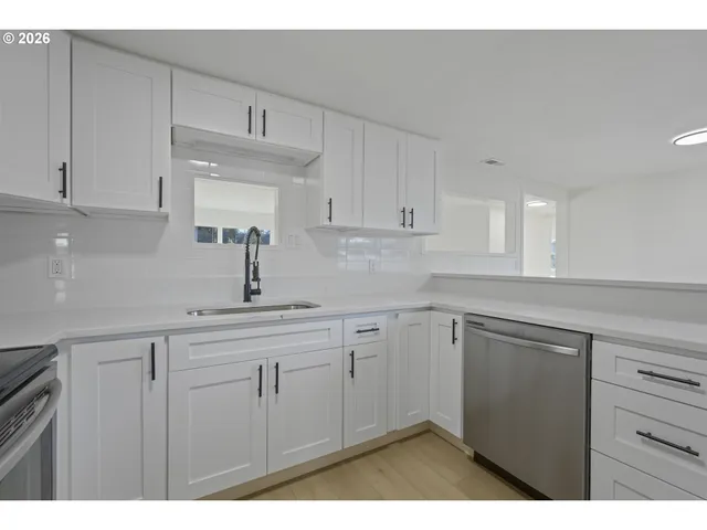 $425,000 | 249 Northeast 191st Avenue, Portland, OR 97230