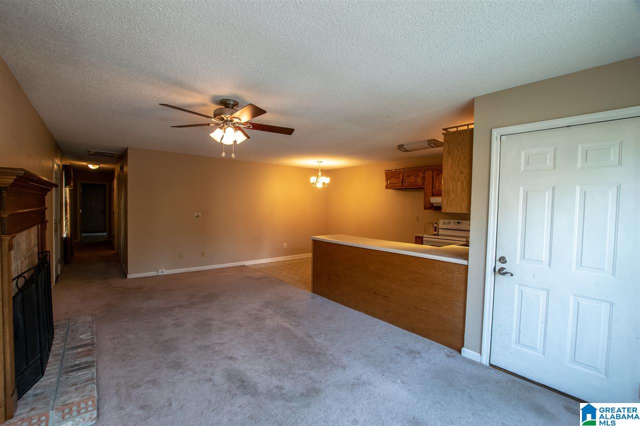 210 2nd Street East Warrior, AL 35180 - Photo 8 of 29