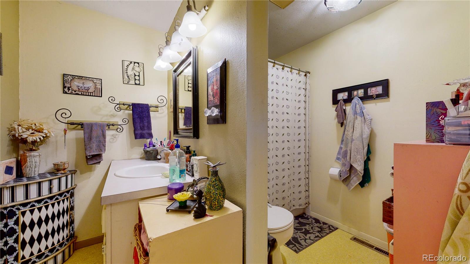 708 Independence Drive Longmont, CO 80504 - Photo 21 of 40