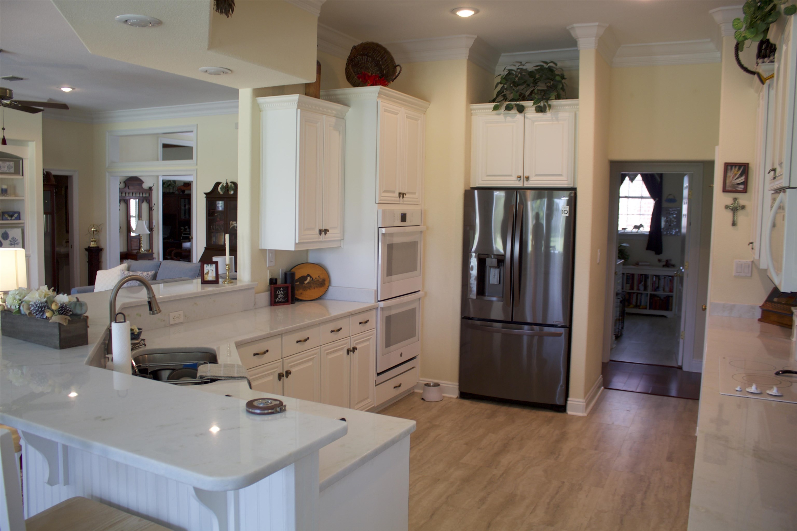 3656 Prestwick Circle Gulf Shores, AL 36542 - Photo 11 of 35 kitchen