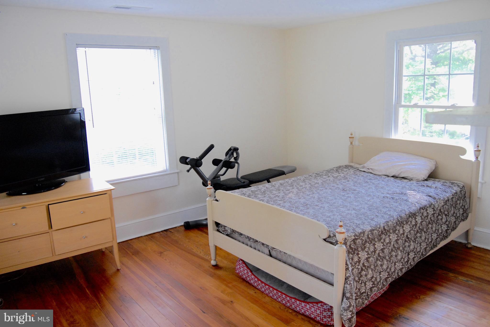 2914 Atoka Road Marshall, VA 20115 - Photo 22 of 25 Bedroom