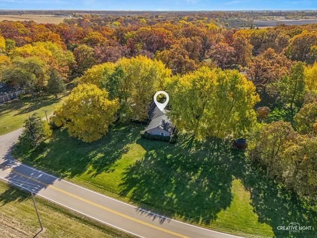 a picture of city view