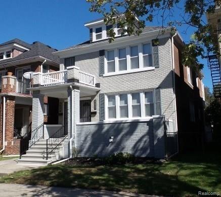 926 Nottingham Road Grosse Pointe Park, MI 48230 - Photo 1 of 50