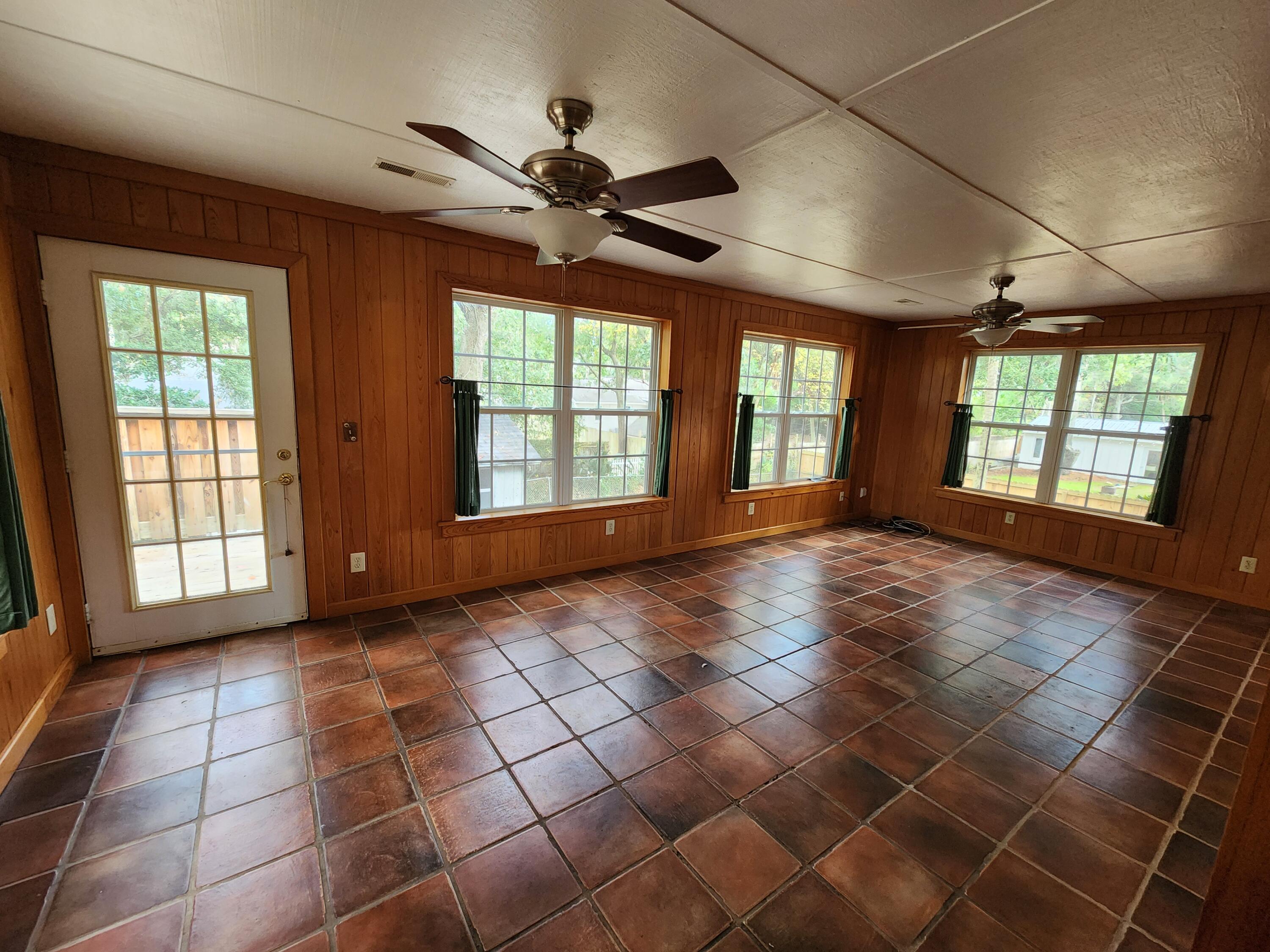 28 32nd Avenue Isle of Palms, SC 29451 - Photo 7 of 16 20251120_141501