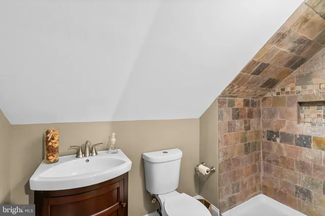 $1,499,900 | 7641 Woodstream Way, Laurel, MD 20723