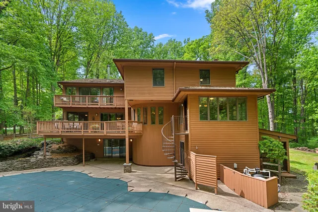 $1,499,900 | 7641 Woodstream Way, Laurel, MD 20723