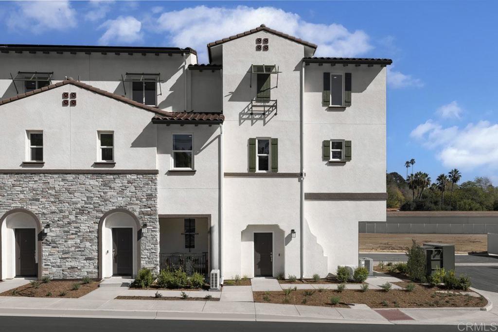 329 Octillo Escondido, CA 92025 - Photo 10 of 10