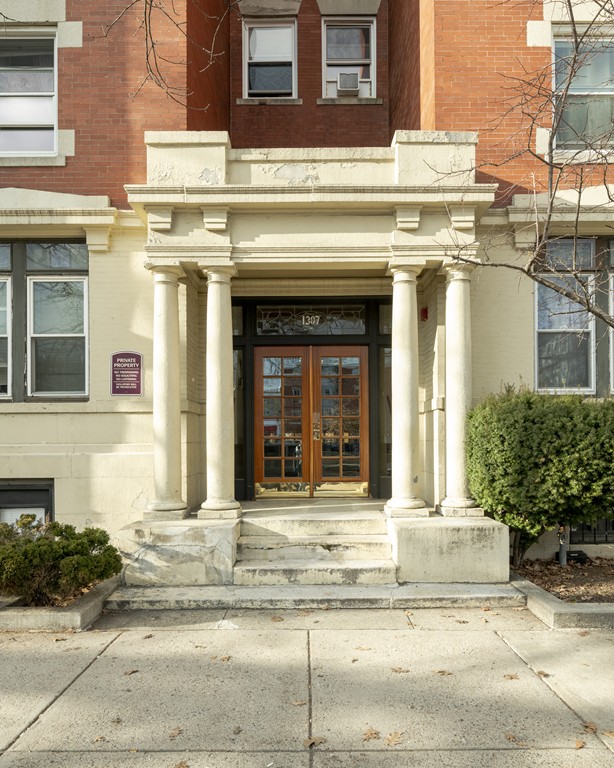 1307 Commonwealth Avenue, Unit 1 Boston, MA 02134 - Photo 9 of 11