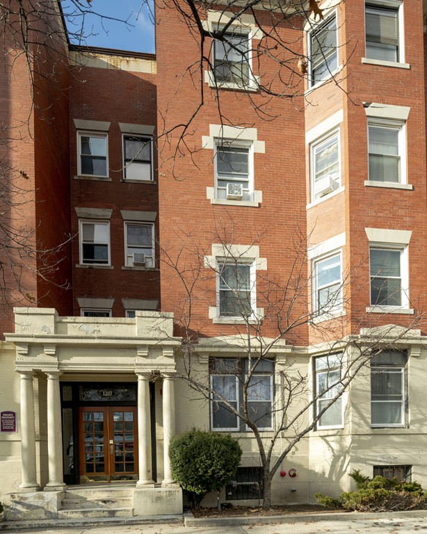 1307 Commonwealth Avenue, Unit 1 Boston, MA 02134 - Photo 10 of 11
